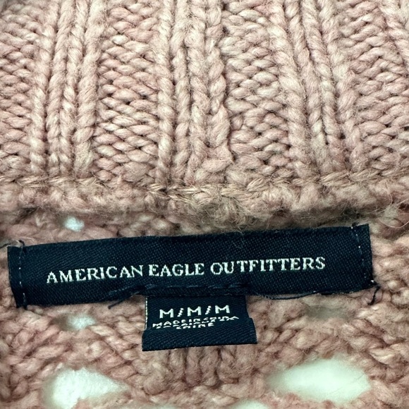 American Eagle Outfitters Mauve Knit Turtleneck Sweater - Picture 3 of 3